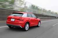 アウディQ2ファーストエディション