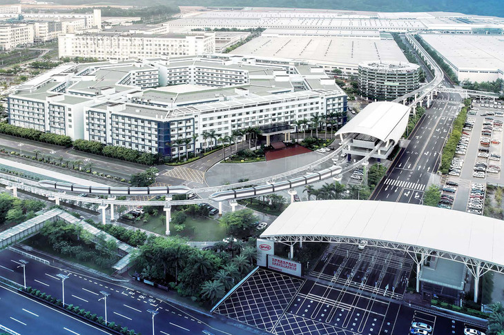 1995年2月に設立されたBYDの中国・深センにある本社地区。本社社屋はその形からヘキサゴンビルとして有名である。