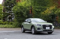 アウディQ2 35 TFSIアドバンスト