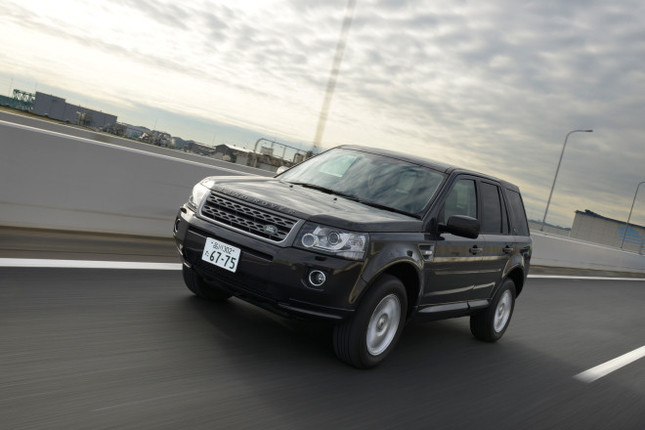 【スペック】全長×全幅×全高=4515×1910×1740mm/ホイールベース=2660mm/車重=1840kg/駆動方式=4WD/2リッター直4DOHC16バルブターボ(240ps/5500rpm、34.7kgm/1750rpm)/燃費=9.0km/リッター(JC08モード)/価格=399万円(テスト車=512万3000円)