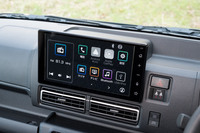 オプションで用意される9インチのスマホ連携ディスプレイオーディオ。6.8インチのコンパクトなディスプレイオーディオも用意される。