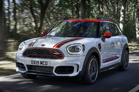 MINIジョンクーパーワークス クロスオーバー(海外仕様)