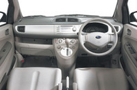 新型軽「スバルR2」発売の画像