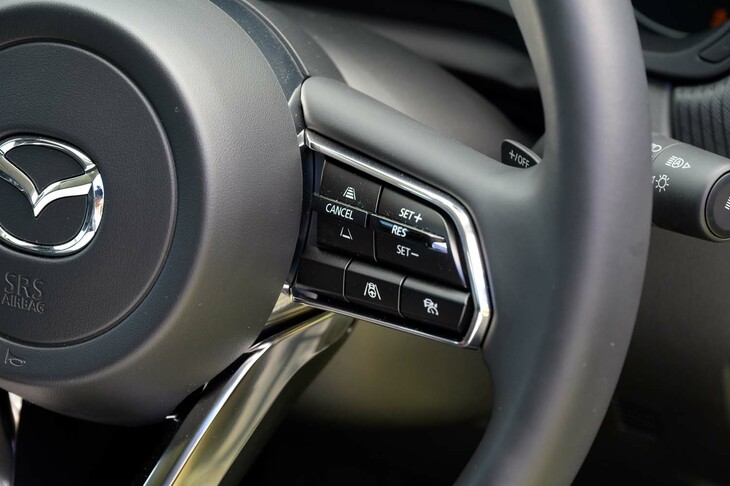 マツダCX-80 XD Sパッケージ(ステアリングスイッチ)