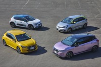 レベルの高い新型車が多くみられる昨今の日仏コンパクト。直接比較するグループテストはひときわ楽しいものでした。(photo:田村孝介)