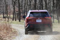 トヨタRAV4 X(写真=荒川正幸)