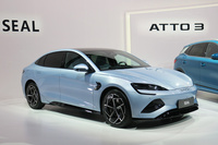 2024年の年央に国内導入予定の「BYDシール」。「ATTO 3」「ドルフィン」とは異なり、「テスラ・モデルS」などと競合するハイパフォーマンスモデルだ。