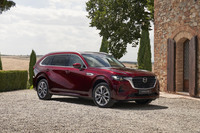 マツダが「CX-80」を世界初公開 日本では2024年中に発売予定