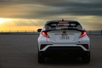 トヨタC-HR S-T“GRスポーツ”