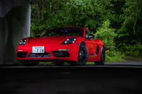 ポルシェ718ケイマンT