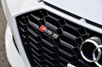 アウディRS 5クーペ(4WD/8AT)【試乗記】の画像