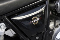 ロイヤルエンフィールドINT650
