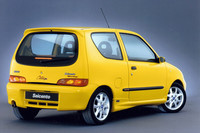 こちらは「ミハエル・シューマッハー」仕様。当時CMにも本人が出演していた。