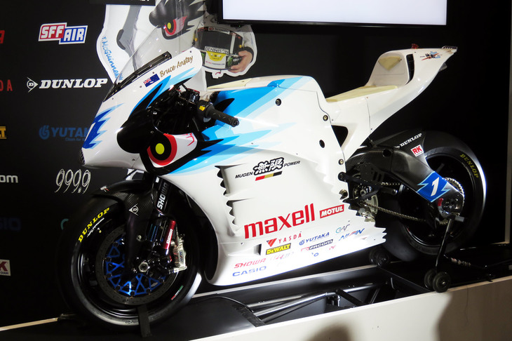 M-TECは「神電 七」により、TTゼロチャレンジクラスの5連覇と、コースレコードの樹立を目指すとしている。