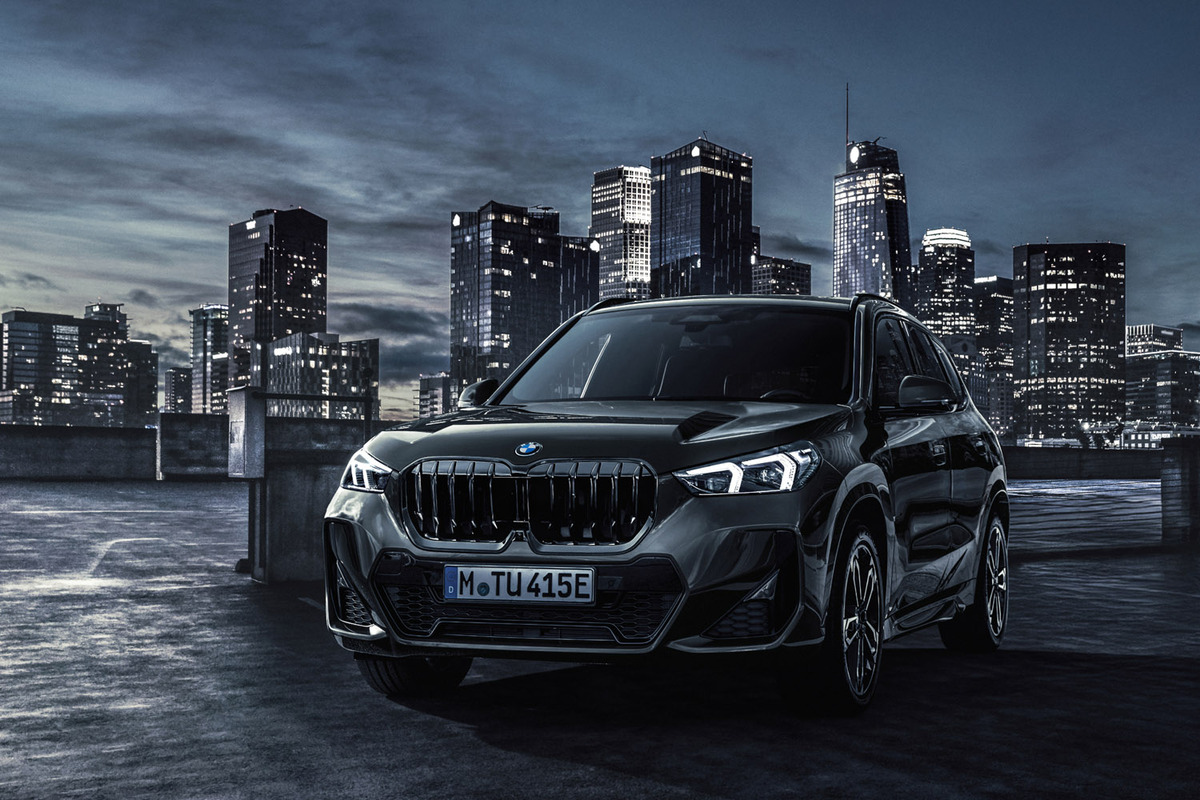 BMWがブラックで仕立てた限定車「X1エディションシャドー」を発売 BMWがブラックで仕立てた限定車「X1エディションシャドー」を発売