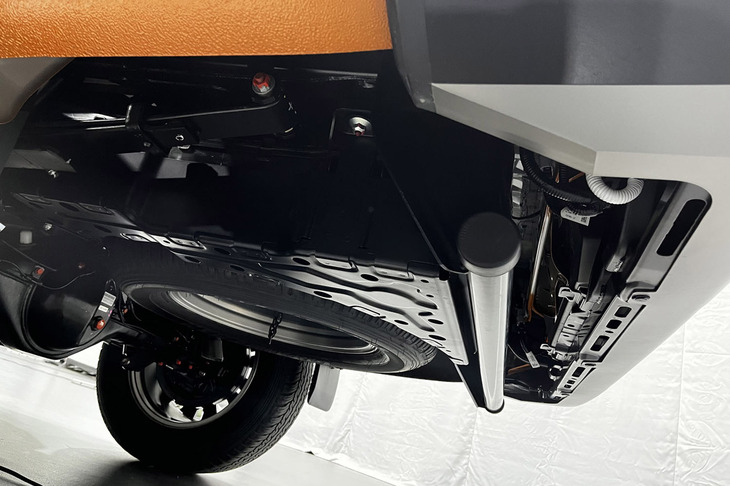 三菱トライトンGSR(リアのアンダーボディー)