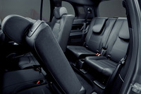 「メルセデス・ベンツEQB」がマイナーチェンジ 新電池の採用と内外装のデザイン変更でリフレッシュの画像