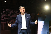 日産の内田社長は、5台のコンセプトモデルを「まさに日産しかつくれないEV」と表した。