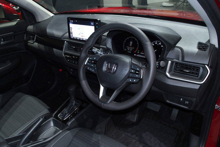 ホンダWR-V(インストゥルメントパネル)