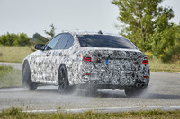 第413回:いよいよ600ps超の4WDマシンへ今秋発表の新型「BMW M5」に先行試乗!の画像