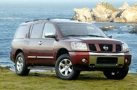 「パスファインダー アルマーダ」も、全長×全幅×全高=5255×1956×1996(4WDは1999)mmの巨漢。エンジン形式はQX56と同じだが、出力は305psにおさえられる。