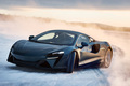 第862回：北極圏の氷上コースでマクラーレンの走りを堪能　「Pure McLaren Arctic Experience」に参加して