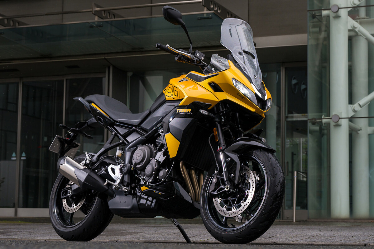 タイガースポーツ660 デュアルローシート A9700886 純正品