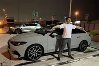 新型「CLA」はパワーユニットだけじゃなくシャシーもイイ。乗り心地が良好だしコーナリングもとっても素直。狙ったラインをピタッとトレースできる。そして何よりも顔がいい。いいじゃないか新型CLA!