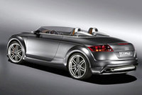 300psの「アウディTT」、スパルタンな装いでデビューの画像