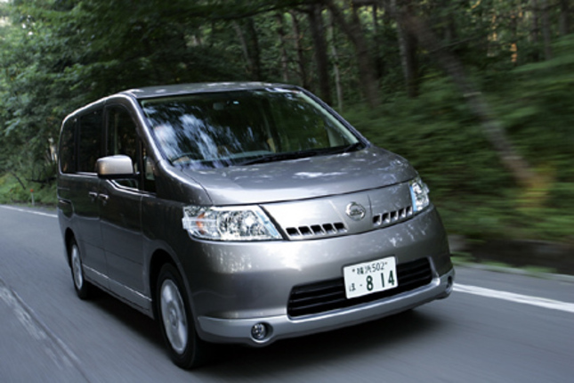 【スペック】全長×全幅×全高=4690×1695×1840mm/ホイールベース=2860mm/車重=1610kg/駆動方式=FF/2リッター直4DOHC 16バルブ(137ps/5200rpm、20.4kgm/4400rpm)/価格=212万1000円(テスト車=332万8700円)