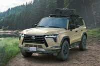 レクサスからは、「トヨタ・ランドクルーザー“250”」と多くのメカニズムを共有する新型「GX」が販売される。このGXが発表された2023年6月以降、「ランドクルーザー」(300系)の注文キャンセルが発生しているとのうわさもある。