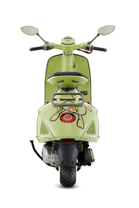 巨大なウサギマークが目印! 「ベスパ946」に誕生10周年&卯年の記念モデルが登場の画像