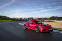 ポルシェ718ケイマンGTS 4.0