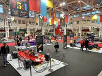 F1特集のメイン会場。1950年の世界選手権初開催から75年を記念したものだった。