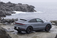 ポルシェ・カイエンSクーペ