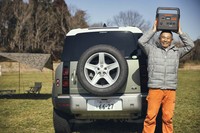 Jackeryでは、今回使用した「ポータブル電源1000」(写真)のほかに、容量とボディーサイズの小さな「同700」「同400」「同240」などもラインナップしている。