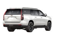 標準仕様の外板色が「セーブルブラック」のみの設定となる「スポーツ」グレードをベースに、「クリスタルホワイトトゥリコート」の外板色を採用している。