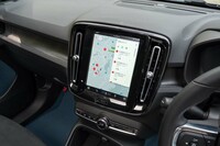 Googleのインフォテインメントシステムを搭載しているのが最新ボルボの特徴。ナビゲーションシステムには「Googleマップ」を使う。