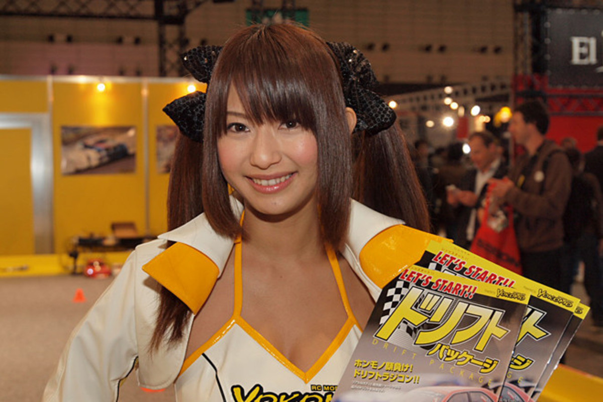 東京オートサロン2011コンパニオン名鑑14 ビジュアル20枚 【画像・写真