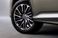 「レクサスRX」に特別仕様車「ブラックツアラー」「エレガントツアラー」が登場の画像