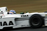 2002年英国F3チャンピオンのロビー・カー。フォーミュラニッポン参戦は今のところ正式には決まっていないようだ
