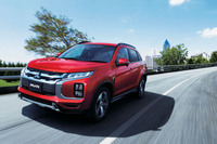 現行型の「三菱RVR」は2010年にデビュー。「エクリプス クロス」のデビュー時に整理されそうになったが、価格の安さによって一命をとりとめた。