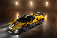 フェラーリが2025年6月に発表した「296GT3 Evo」。GTレース用に開発された296ベースの競技車両だ。「もっと刺激的なモデルが欲しい!」という向きには、これのロードバージョンなんていかが?