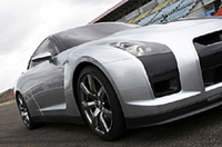 新型「GT-R」、気になるお値段をアメリカでのライバルからズバリ予測!の画像