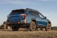 スバルが新型クロスオーバーSUV「アウトバック ウィルダネス」を発表の画像