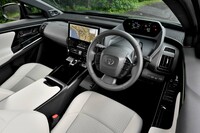 トヨタbZ4X Z(前編)の画像