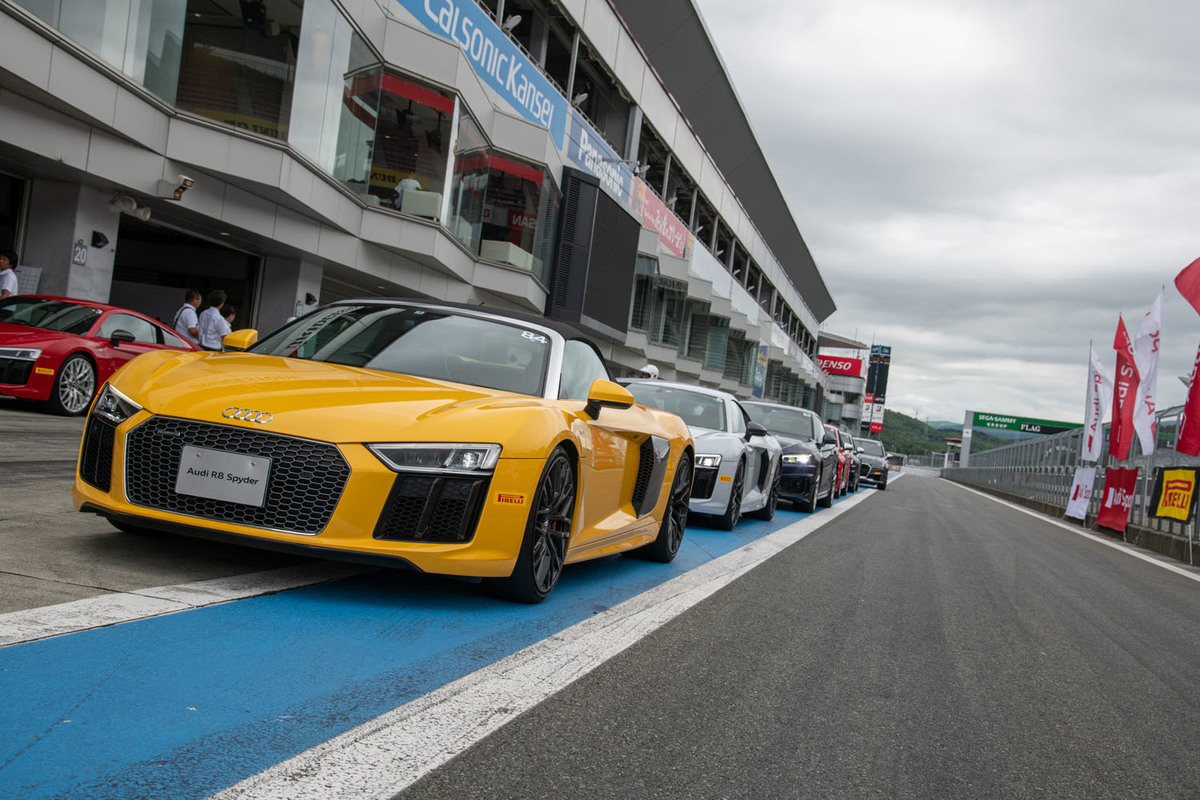 第523回：（主に）助手席で考えたミドシップカー最速理論！ アウディの