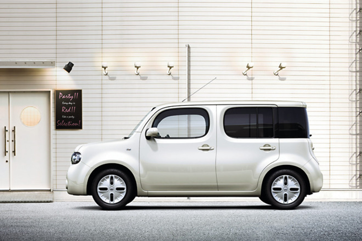 日産キューブ」に華やかな内装の特別仕様車 【ニュース】 - webCG