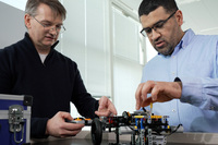 余談だが、ルノーの技術者はレゴで遊んでいてこのシステムの機構を思いついたのだとか。ホンマかいな?