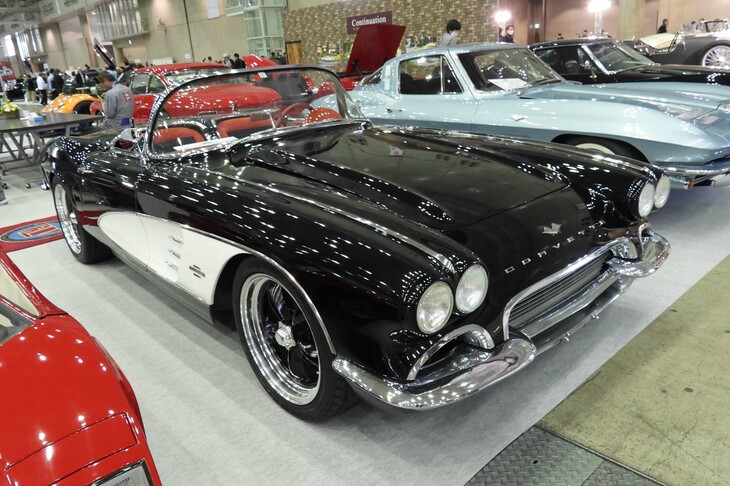 シボレー・コルベット スティングレイ ロードスター(1961年)/Walter Wolf Racing